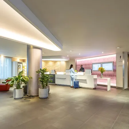 Hotel Novotel Centre 4*