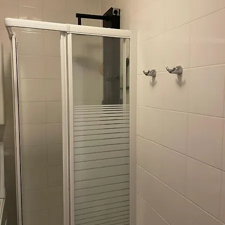 One Bedroom Fully Equipped With Terrace