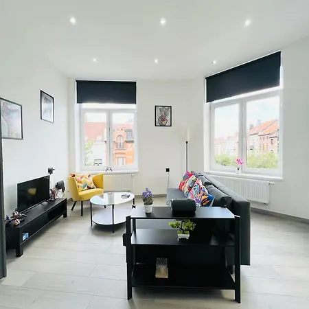 Renove Et Radieux A *