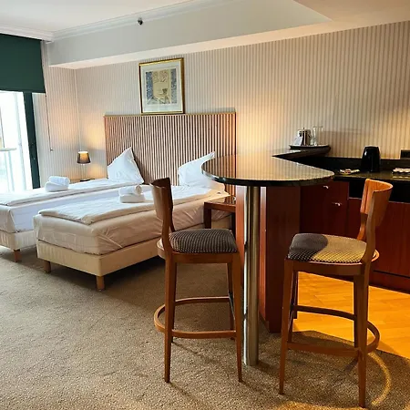 B-aparthotel Ambiorix Apart Otel