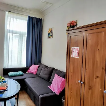 Studio Entier Avec Balcon - Tour Et Taxis Brusel