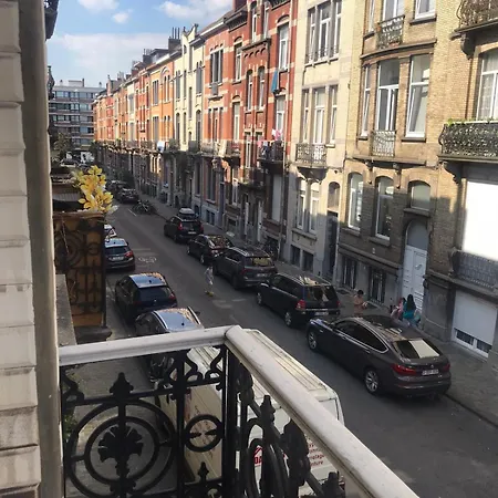 Maison Partagee Cle Rouge * 布鲁塞尔