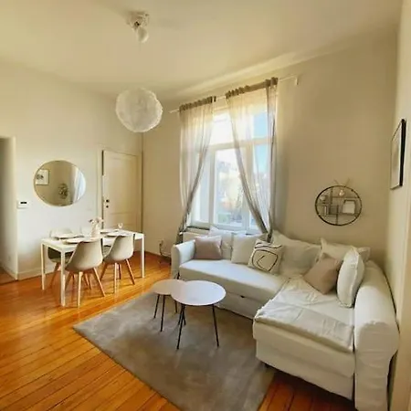 Cute Flat In