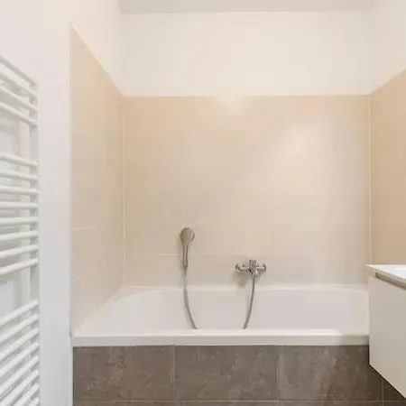 Elegant Canal-view Duplex With Free Parking
