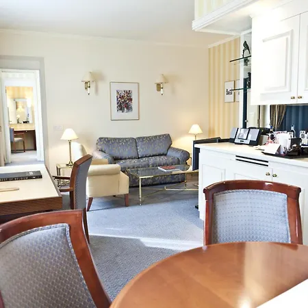 Le Chatelain Hotel Brussels