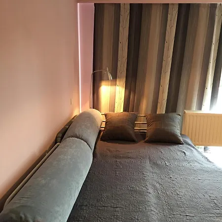 солнечная комфортная студия в андерлехт с лифтом Apartment *