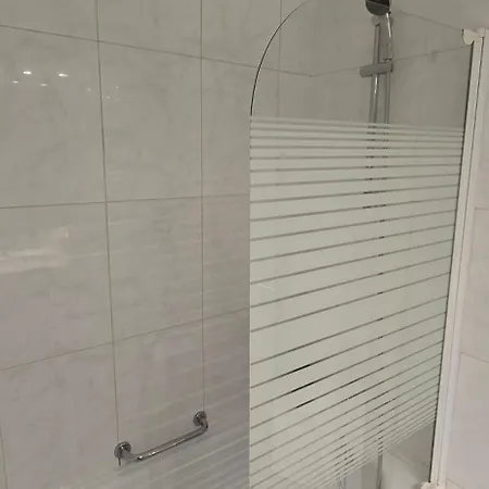 Charmant Appartement 아파트 브뤼셀