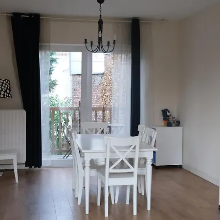 Maison Familiale * Bruxelles