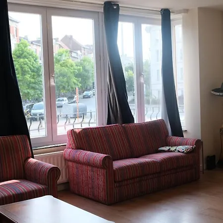 Maison Familiale * Bruxelles