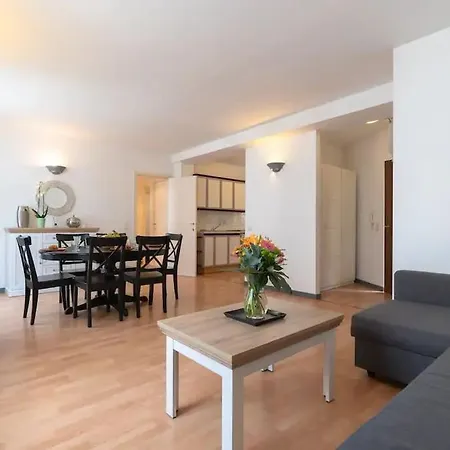 Apartment Eu Quarter *