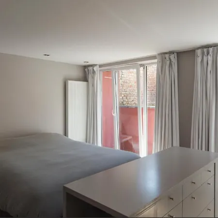 Apartamento Flagey Terrace Design *