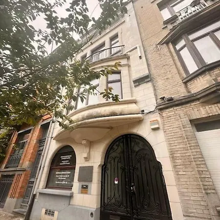 公寓 Welcome To Our Beautiful Triplex ! 布鲁塞尔