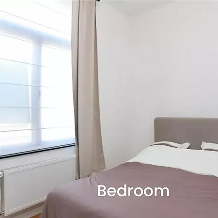 Апартаменты Luxury In The Eu Quarter Брюссель