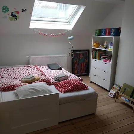 Charming House With Garden Appartamento Bruxelles