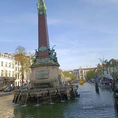 De Charme Au Coeur De Bruxelles!! Apartament *