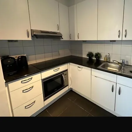 Appartement With Balcony In Center Brussel