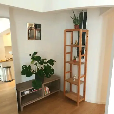 Beautiful 2 Bedroom In Place Flagey Bxl * Брюссель