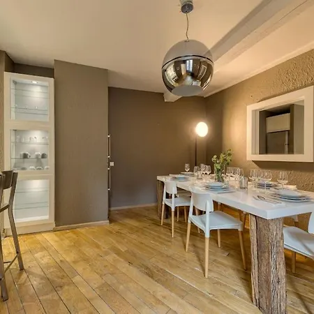 Authentic Belgian Home, Downtown וילה בריסל