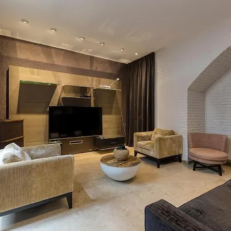 Authentic Belgian Home, Downtown Villa Bruxelles