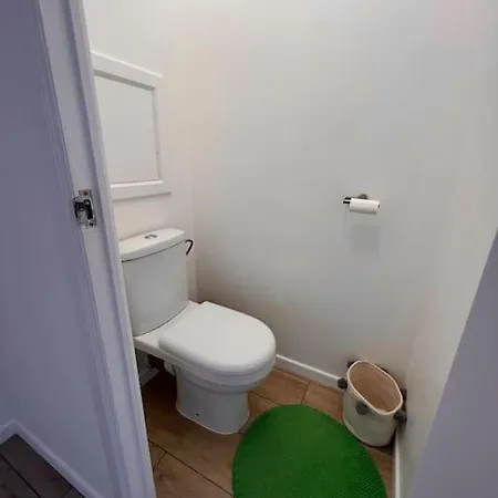 Flat Moderne Et Lumineux * Brüssel