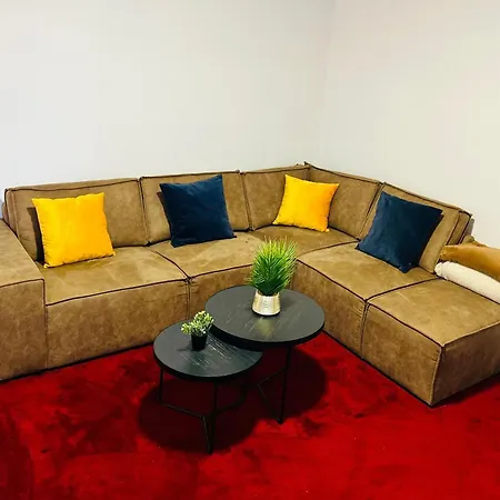 Apartment Double Bedroom In