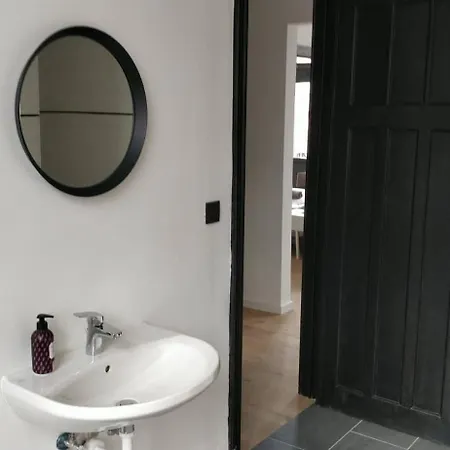 Apartmán Midi Flat *
