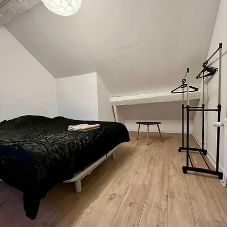 Lumineux - Quartier Louise Apartment *