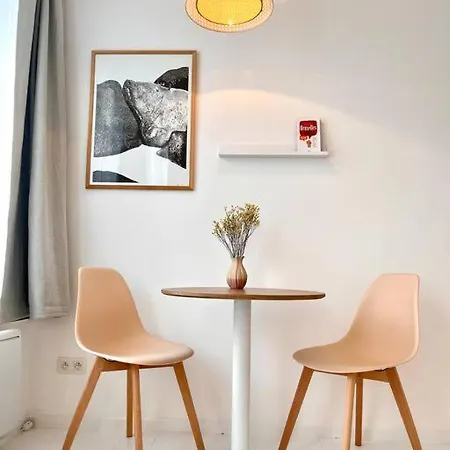 Appartement Chez Louise - A Haven Of Peace In Bruxelles