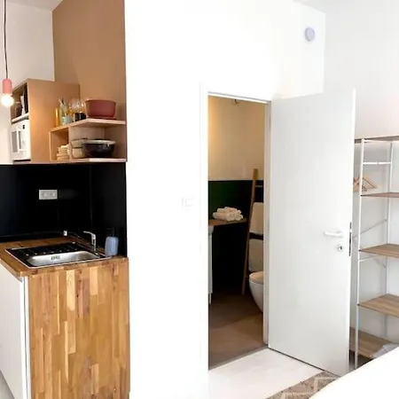 דירה Chez Louise - A Haven Of Peace In