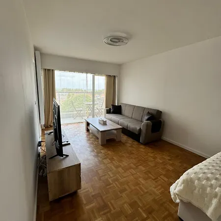 Апартаменты Zone Touristique