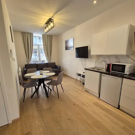 Modern Near Avenue Louise Appartement