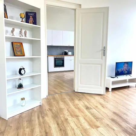 Renove & Scintillant A * Brüssel