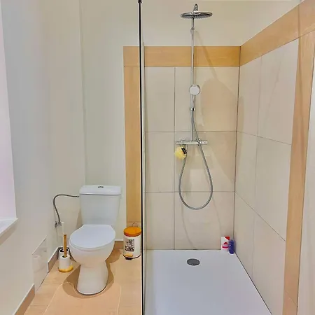 Renove & Scintillant A شقة *