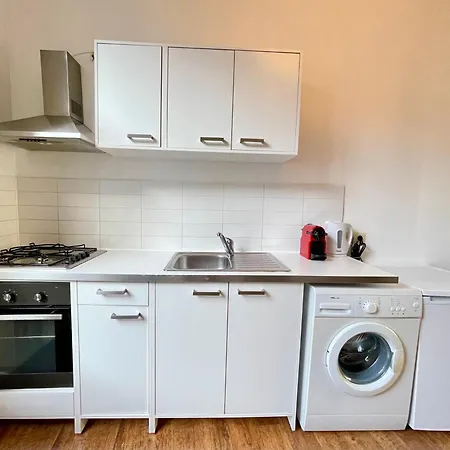 Cosy Flat - Quartier Eu - Ixelles アパート *