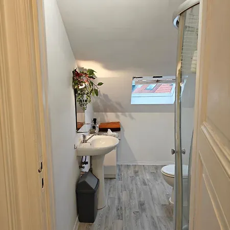 Apartament Acacia Etterbeek *
