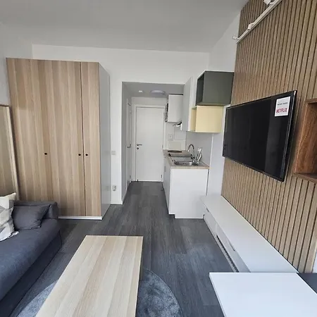 Cosy Pierre & Marie Curie Bruksela