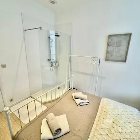 Studio Moderne Bruxelles-midi Brussel
