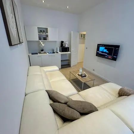 Studio Moderne Bruxelles-midi