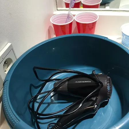 солнечная комфортная студия в андерлехт с лифтом شقة *