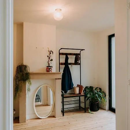 Beautiful 2 Bedroom Duplex In Le Chatelain Brussels