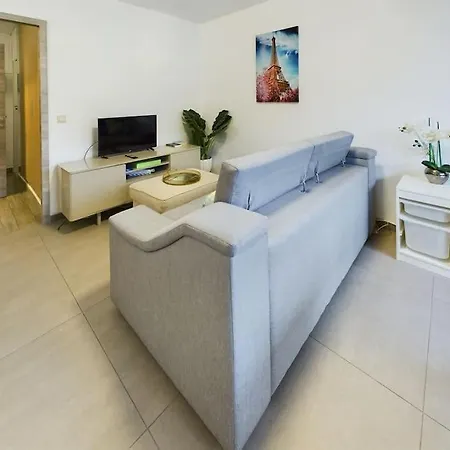 Studio Flat Moderne Au Coeur De