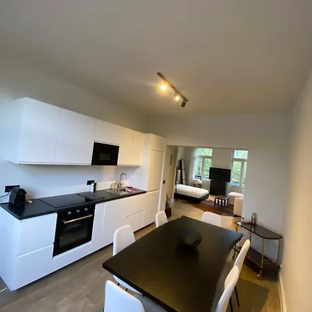 Studio Cosy Uccle - Saint Job *