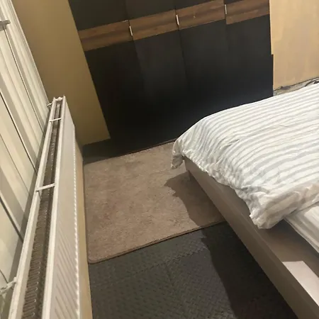 For Rent בריסל