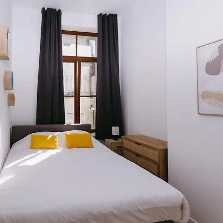 Grand Place 22 Aparthotel 3*