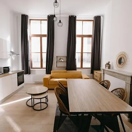 Aparthotel City Grand Place 22 *