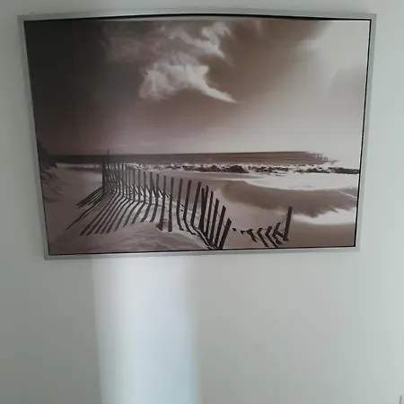 شقة The Boulevard Sleeps 4 بروكسل