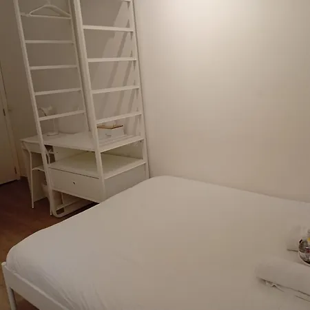 Benny's Centre Homestay *