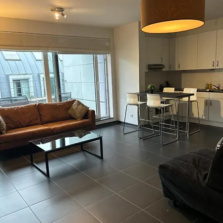 With Balcony In Center Appartement *