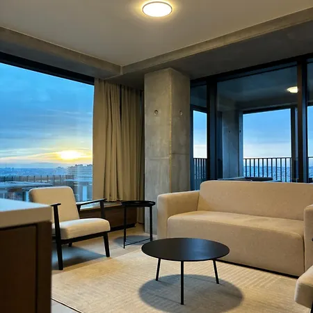 Beautiful With Panoramic View Of Center With Roof Terrace Apartament *