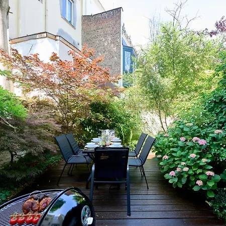 Luxurious 6-br Mansion Near European Union Apartman
